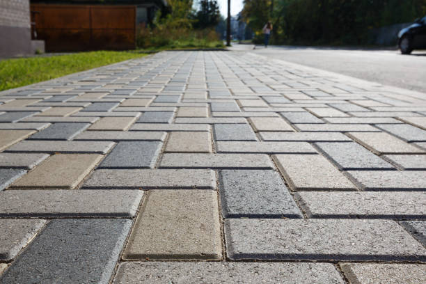Best Brick Driveway Pavers  in Rossville, KS